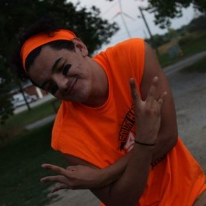 Meet your Posher, Johnny